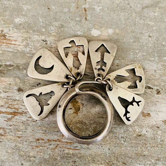 Spell Jewelry - ♥️ Spell ♥️ Talisman Charm Ring - Silver